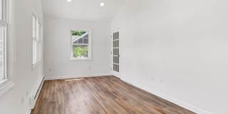 41 Frisbie Street Gallery 16