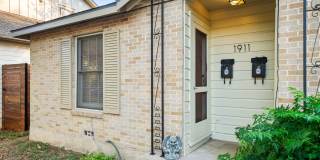 Rosedale Charmer - Wood Floors  - 1 BD / 1BA - W/D - Patio - Covered Parking - $1500 Gallery 3