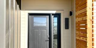 New, Pet Friendly, 2 bed 2 bath Townhouses! Gallery 5