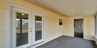 UPDATED 2-BEDROOM HOME IN SUN CITY CENTER 55+ COMMUNITY** Gallery 23