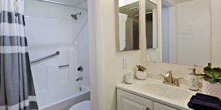 Rise Desert West Gallery 69