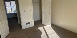 Quiet Eastside 3 Bdrm House, 2 Bath, All appliances in Kitchen, Attached Garage, Fenced Yard Gallery 17
