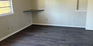 3 bedroom 1 bathroom **$300 OFF 1ST MONTH SPECIAL Gallery 5