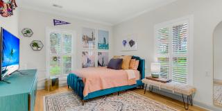 5049 Spaniel Drive Gallery 33