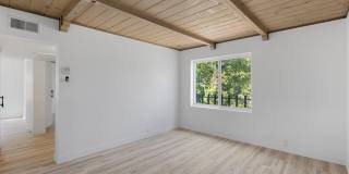 1625/1635 E St Lincoln Gallery 62