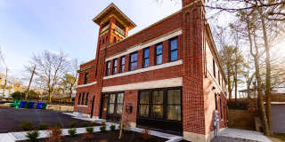 2044 Beacon St Gallery 25