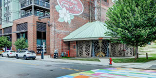 Foster on the Park Apartments Gallery 35