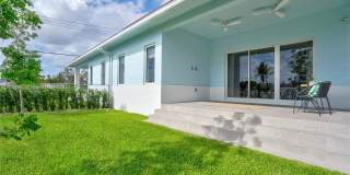 1805 Northwest 22nd Court Gallery 13