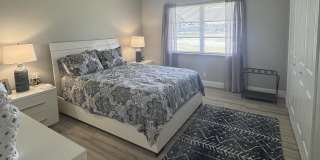 405 High Point Boulevard Gallery 9