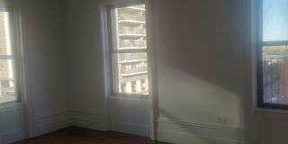 560 W 180th St Gallery 1