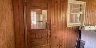 4 bedroom 1 1/2 bath single family house with yard. Gallery 49