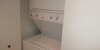 Desirable River Colony 2 Bedroom 2 Bath 3rd Floor Condo Gallery 21