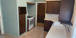 4 Bedroom Home in Richfield Gallery 7