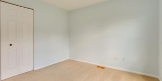 21 FERGUSON Court Gallery 27