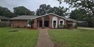 5875 Oleander Dr Gallery 1