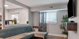 1700 Grant Gallery 2