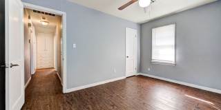 2144 Pearson Gallery 30
