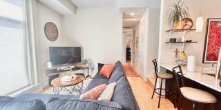 Lovely 2 BR/ 2 BA Condo in Adams Morgan! Gallery 7