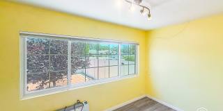SD: Cozy 2BD/2BA Home in Ramona with Front Patio, Included Landscaping & A/C Gallery 7