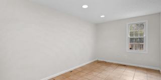 14205 CASTLEMOOR Court Gallery 4