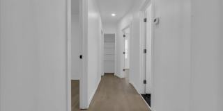 2725 Leslie Street Gallery 12