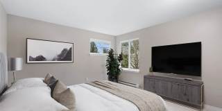 Charming 2BR Condo in Bothell Gallery 15