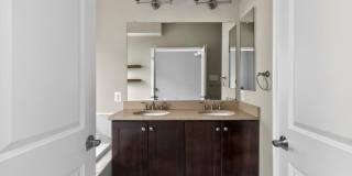 89 SOUTHGATE Avenue Gallery 17