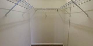 2/2 Flat in Napier Oaks available Early August! Gallery 16