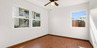 Recently Renovated University Heights 2 Bed 1 Bath with 2 off-street parking spaces! Pet OK! Gallery 20