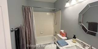 4 bed 4 bath 1,954 sq ft-19151 E Garden Pl. Centennial Co 80015 Gallery 39