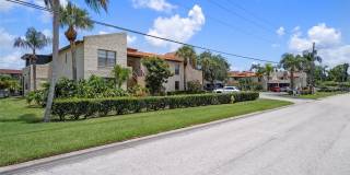 2571 CYPRUS DRIVE Gallery 37