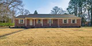 2305 Lakewood Lane Gallery 1