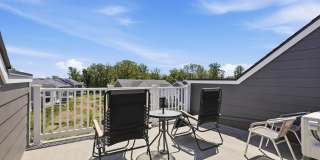 18359 MOSS GARDEN Road Gallery 32