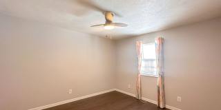 1326 S Elizabeth Street Gallery 14