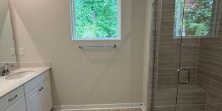 Beautiful End Unit Townhome in Griffith Lakes Gallery 24