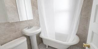 806 4th St SE Gallery 18