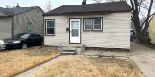 Lovely 2 Bedroom 1 Bathroom now available for rent Gallery 1