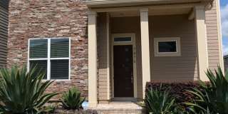 Contemporary 4 Bedroom single family home in SW Gainesville Gallery 1