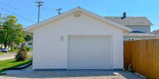 Gorgeous 3BR Ranch Rental Home in Newark - Available Mid August! Gorgeous 3BR Ranch Rental Home in Newark - Available Mid August! Gallery 14