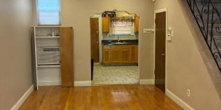 2218 S BEECHWOOD Street Gallery 1