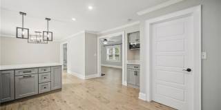 6048 River Road Gallery 15