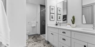 The Ridge Gallery 28