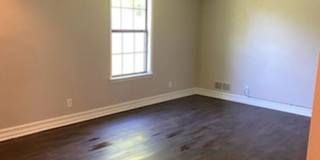 1107 Esma - Greenville Gallery 3