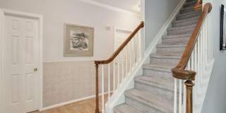 Room in 4 Bedroom Home at Daingerfield Dr Gallery 5