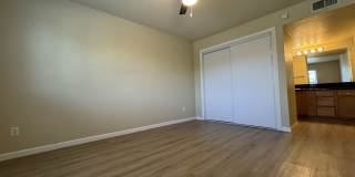 MELROSE DISTRICT CONDO WITH HUGE MOVE-IN SPECIAL – HALF OFF FIRST & SECOND MONTH’S RENT! Gallery 37