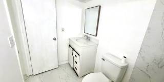 Gorgeous remodeled efficiency in Sea Towers off Duhme Road! Annual/Unfurnished in gated 55+ community Gallery 12