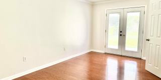 1947 Southland Court Gallery 9