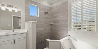 780 Beach Road Gallery 20