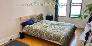 1 Bedroom Lakes Uptown Corner Unit Apartment, Blocks from Both Lakes, Hardwood Floors, One Month Free Gallery 31