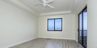 PET FRIENDLY UNFURNISHED ELEVATED PENTHOUSE LIVING WITH PRIVATE ELEVATOR Gallery 24